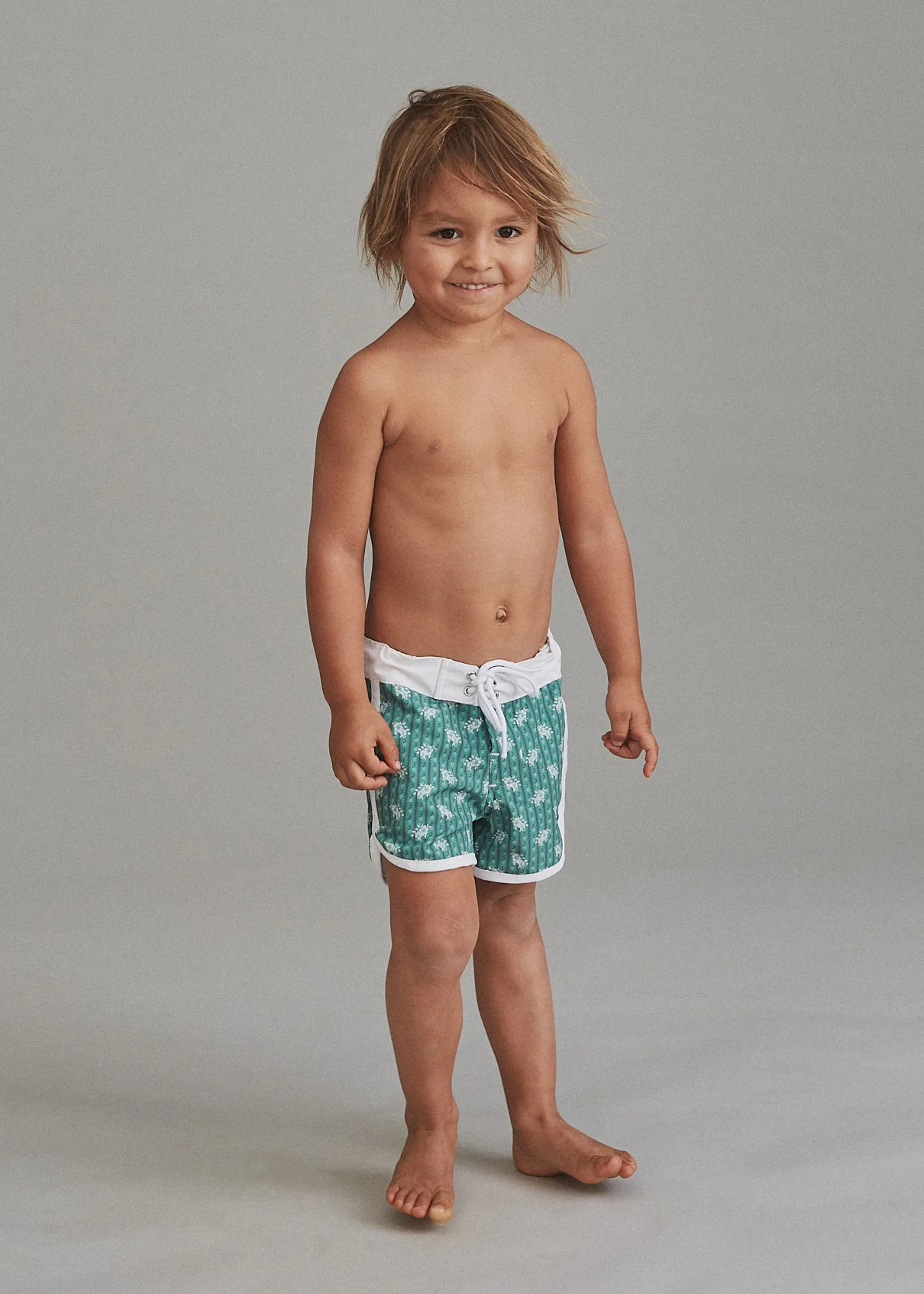 KIDS SURF TRUNKS - RESORT 2024 - Image 4